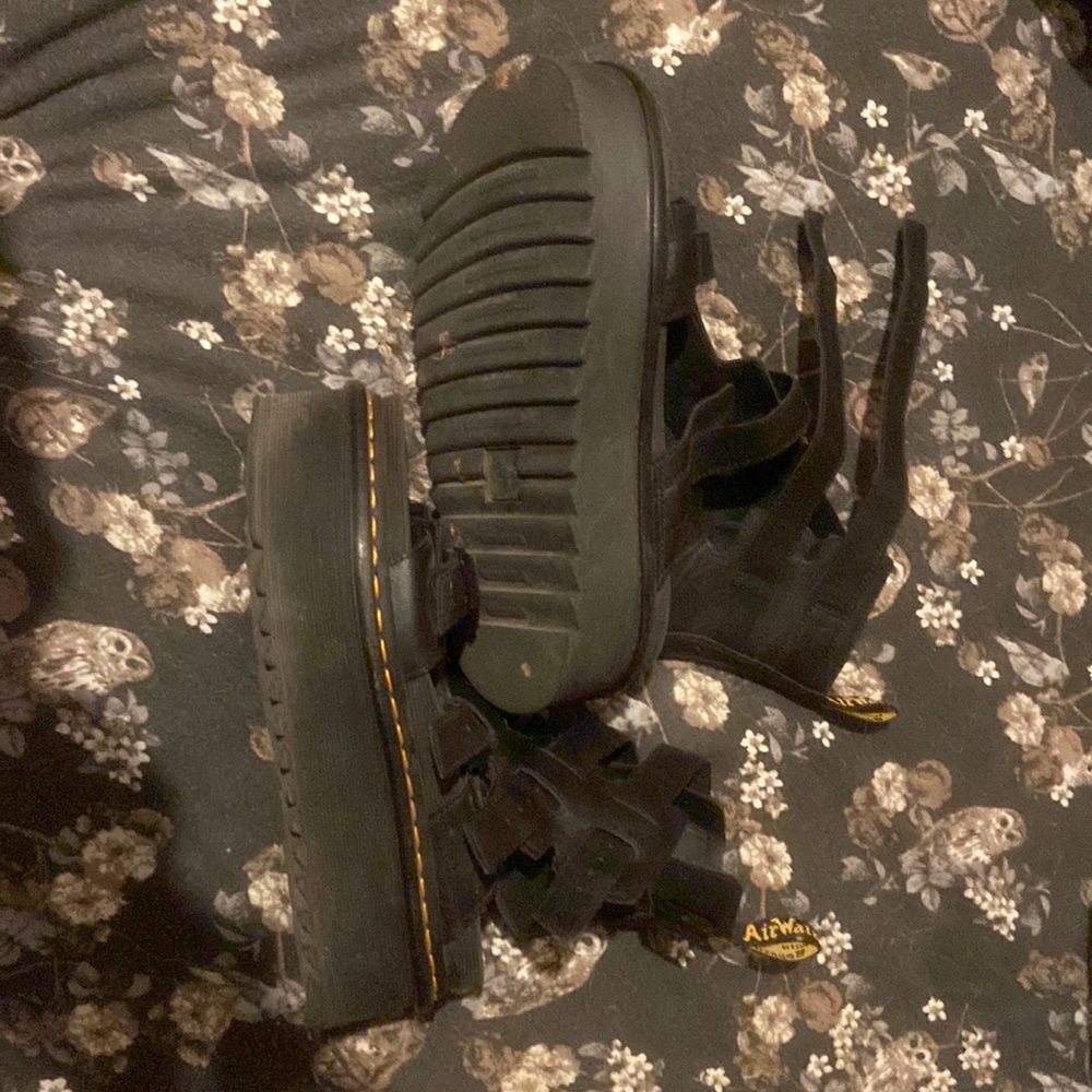Doc martens Sandals